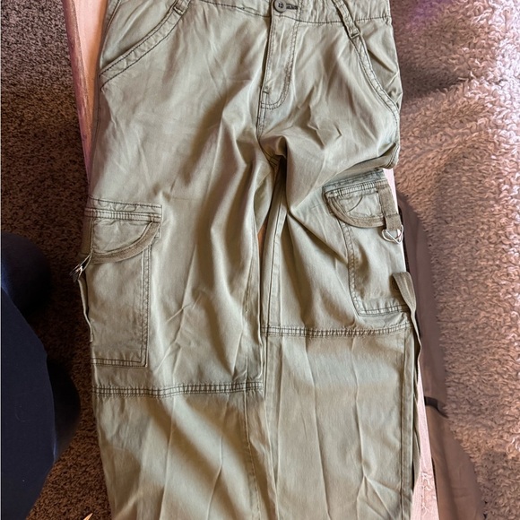 L💜vegen army green cargo pants like new size 7/29 - Picture 4 of 4